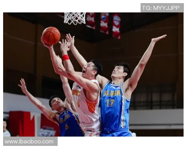 深圳篮球队在洲际杯积分榜上以67分稳居第一名展现强劲实力